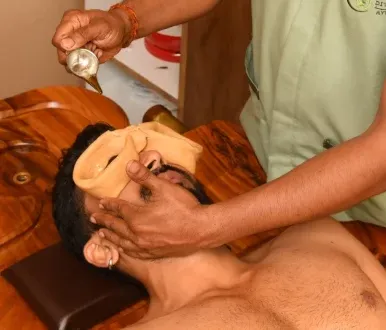 Njavarakizhi Therapy
